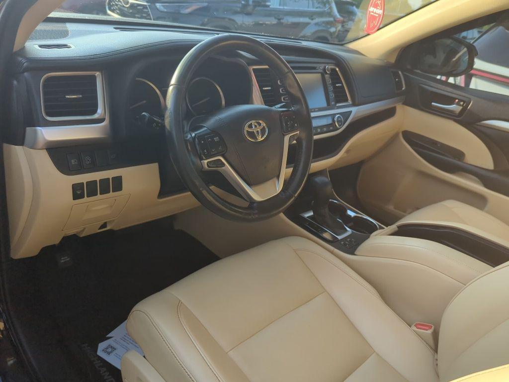 used 2019 Toyota Highlander car, priced at $19,995