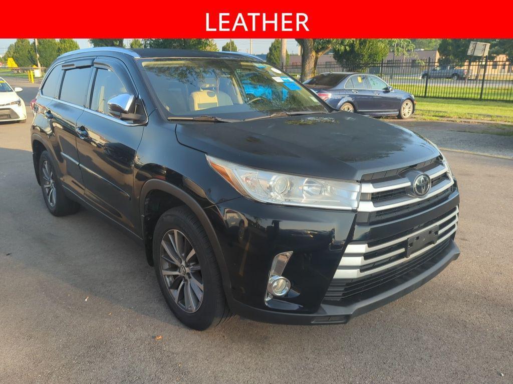 used 2019 Toyota Highlander car, priced at $19,995