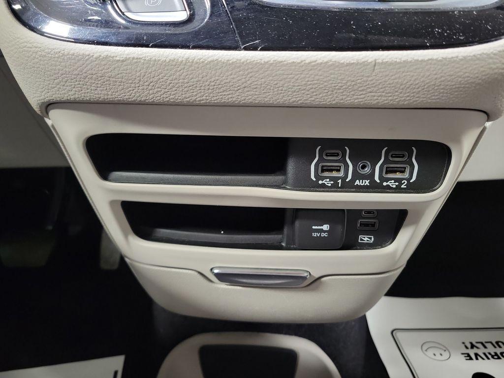 used 2022 Chrysler Pacifica Hybrid car, priced at $18,995