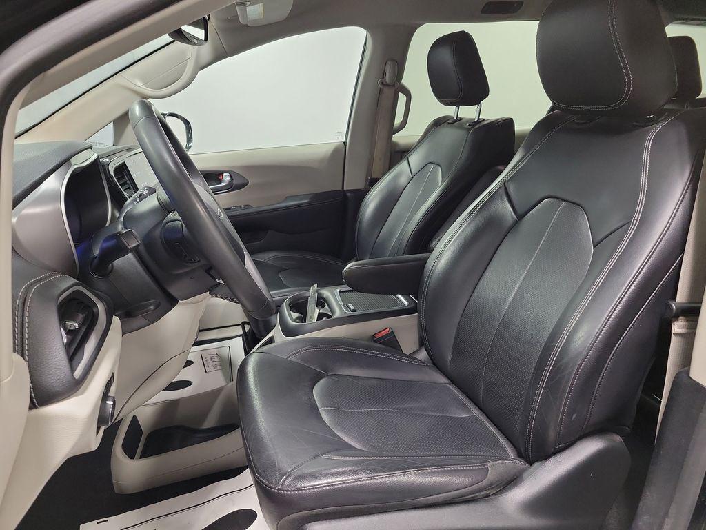 used 2022 Chrysler Pacifica Hybrid car, priced at $18,995