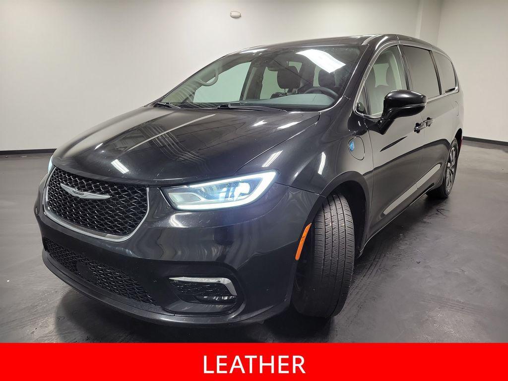 used 2022 Chrysler Pacifica Hybrid car, priced at $18,995
