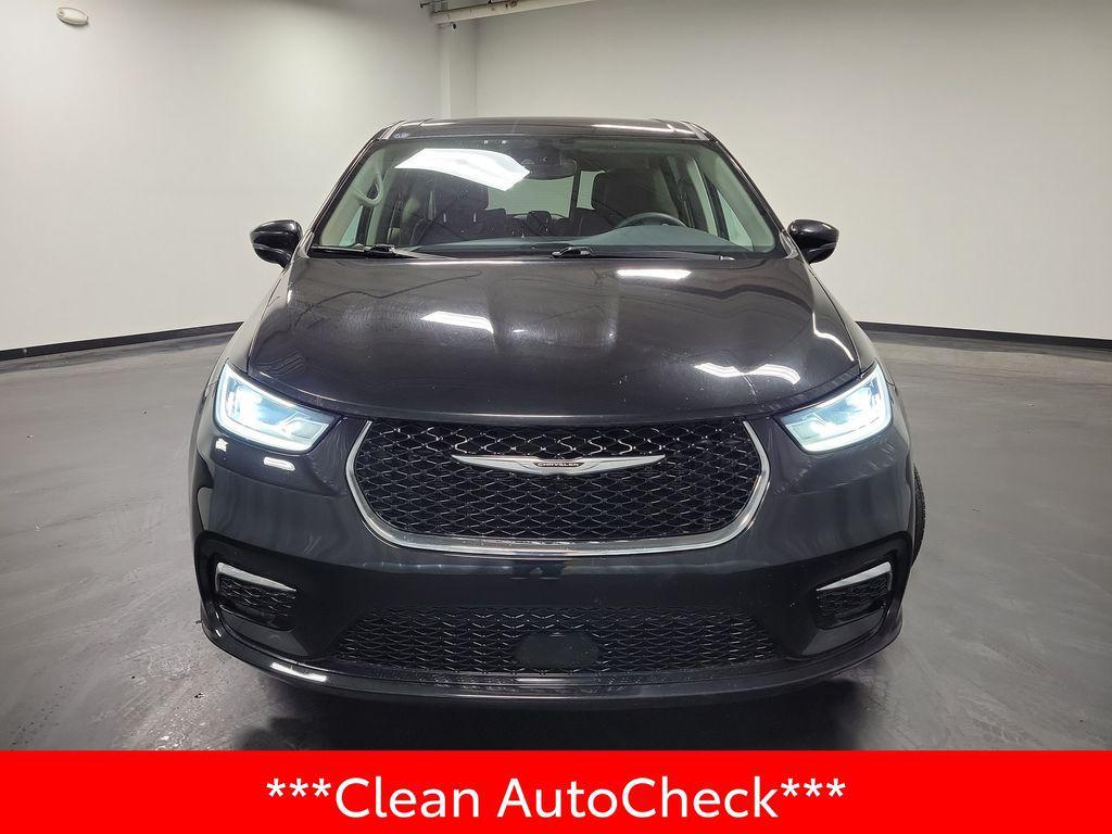 used 2022 Chrysler Pacifica Hybrid car, priced at $18,995