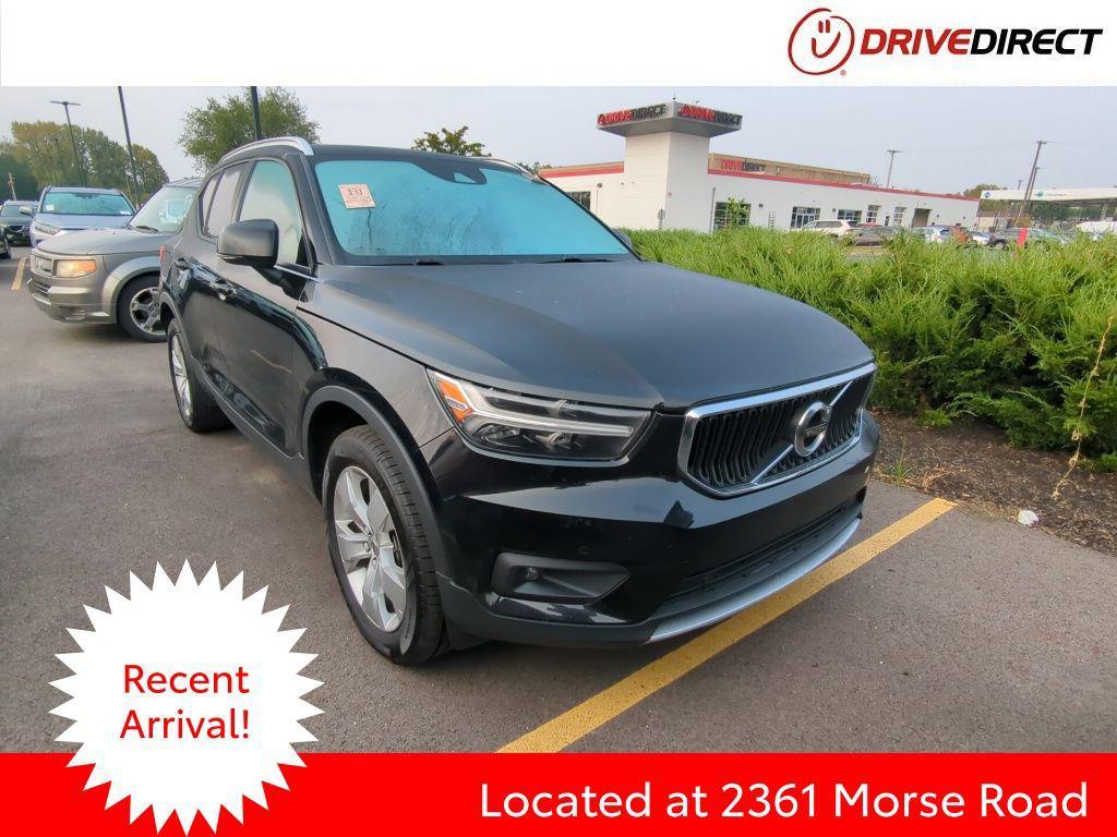 used 2022 Volvo XC40 car, priced at $22,995