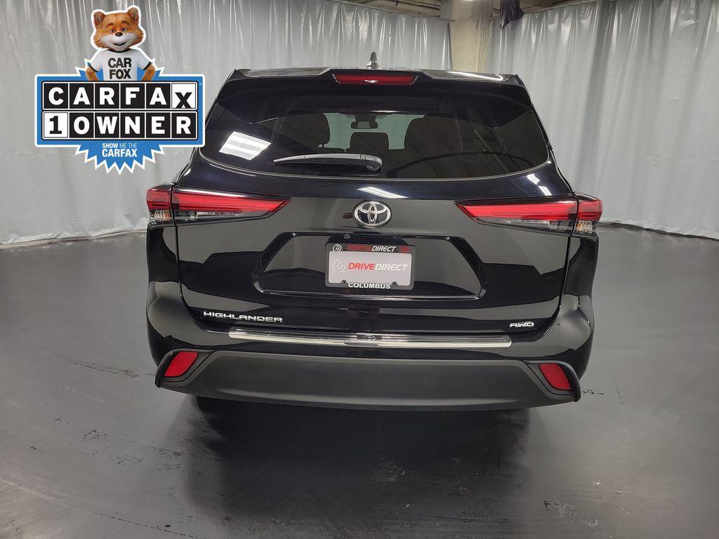 used 2023 Toyota Highlander car, priced at $31,995