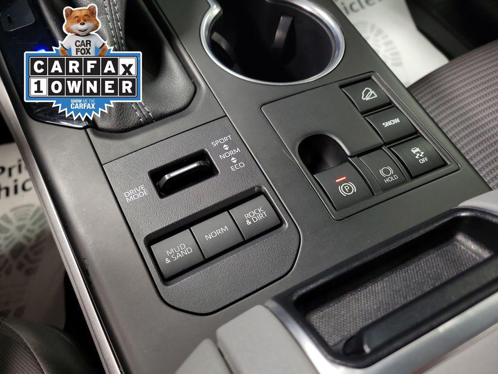 used 2023 Toyota Highlander car, priced at $31,995