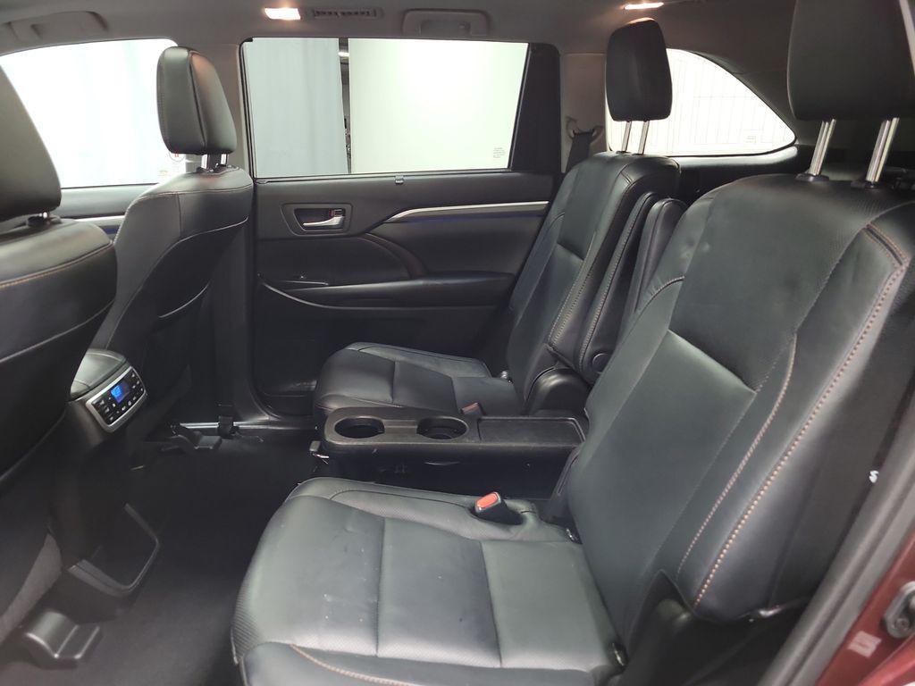 used 2019 Toyota Highlander Hybrid car, priced at $31,994