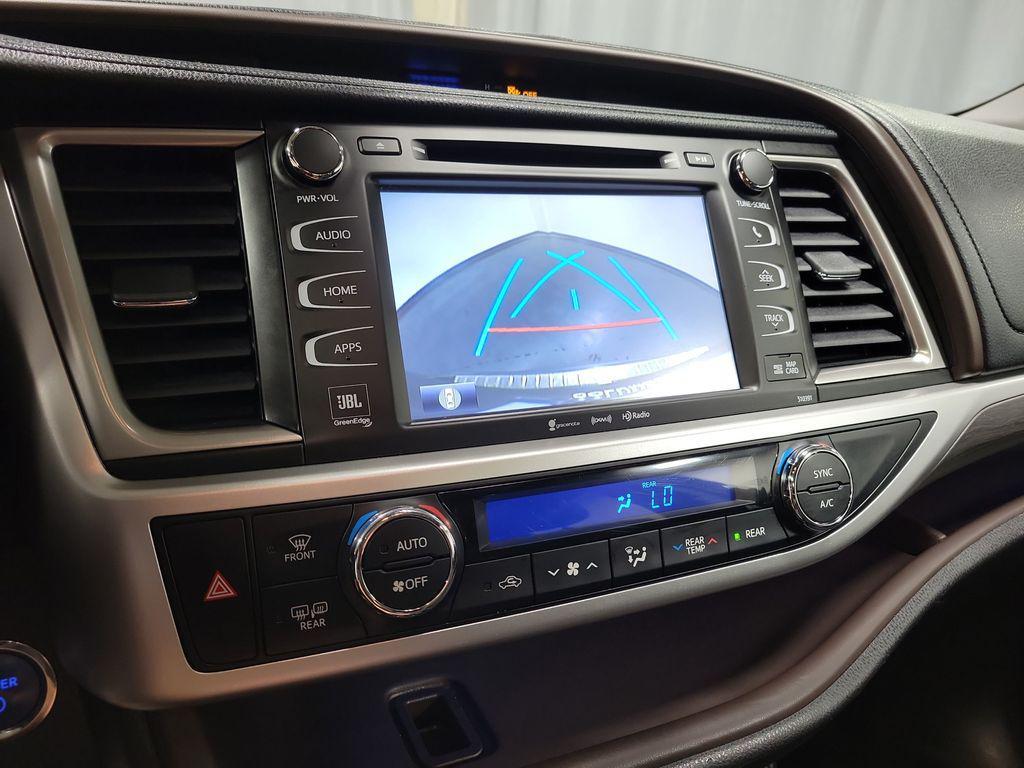 used 2019 Toyota Highlander Hybrid car, priced at $31,994