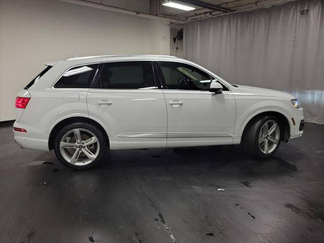 used 2019 Audi Q7 car, priced at $27,995