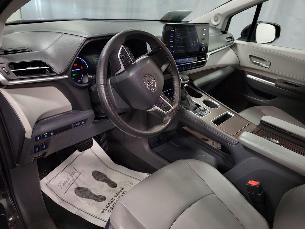 used 2023 Toyota Sienna car, priced at $35,995