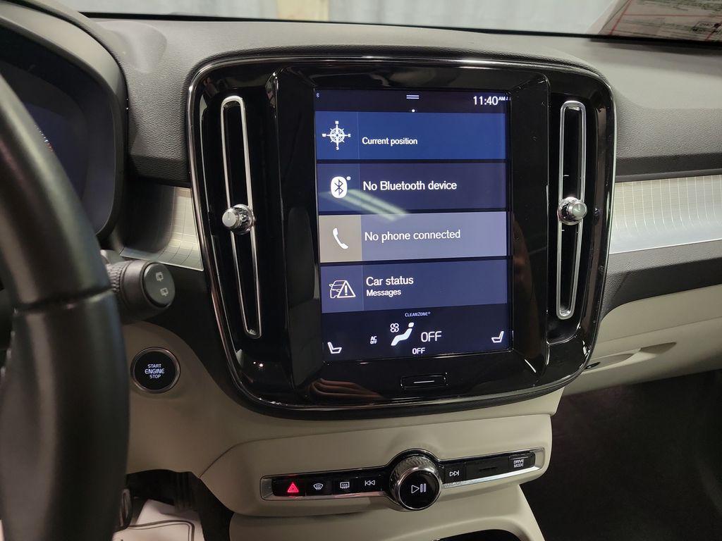 used 2020 Volvo XC40 car, priced at $17,500