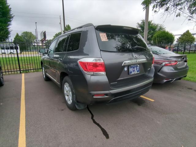 used 2012 Toyota Highlander car