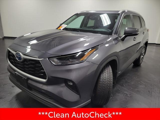 used 2023 Toyota Highlander Hybrid car, priced at $34,995