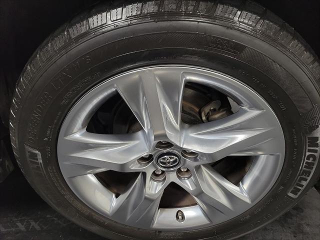 used 2017 Toyota Highlander car, priced at $18,995