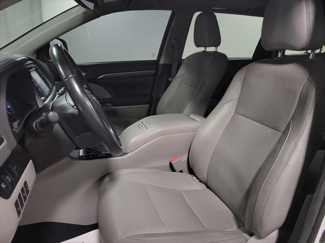 used 2017 Toyota Highlander car, priced at $18,995