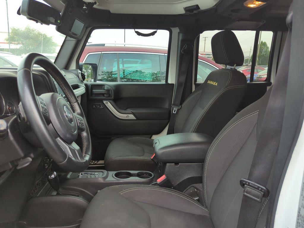used 2015 Jeep Wrangler Unlimited car, priced at $17,995