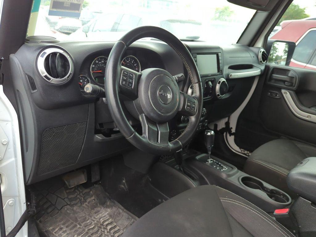 used 2015 Jeep Wrangler Unlimited car, priced at $17,995