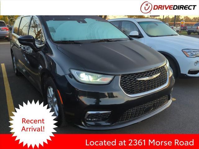 used 2021 Chrysler Pacifica car, priced at $24,995