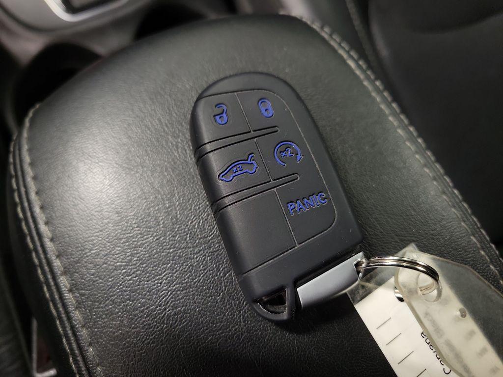 used 2020 Jeep Cherokee car, priced at $17,500