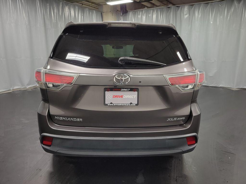 used 2016 Toyota Highlander car, priced at $16,500