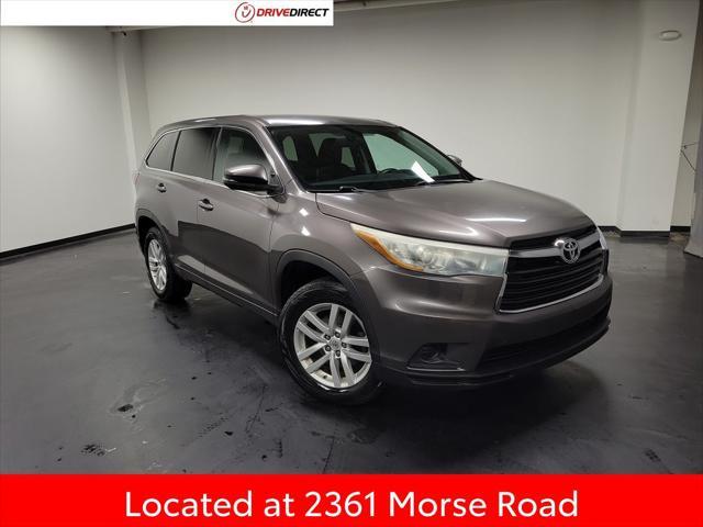 used 2015 Toyota Highlander car, priced at $14,500