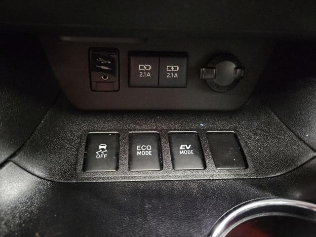 used 2017 Toyota Highlander Hybrid car, priced at $21,995