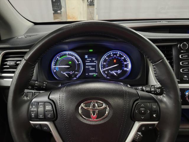used 2017 Toyota Highlander Hybrid car, priced at $21,995