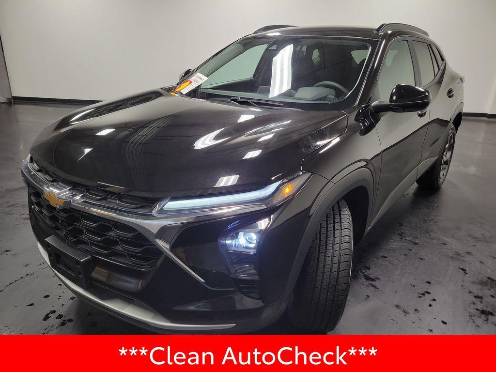 used 2024 Chevrolet Trax car, priced at $19,995