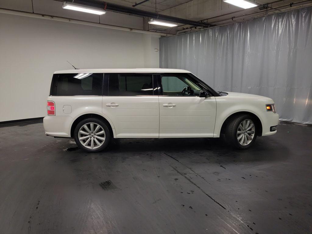 used 2014 Ford Flex car, priced at $5,994