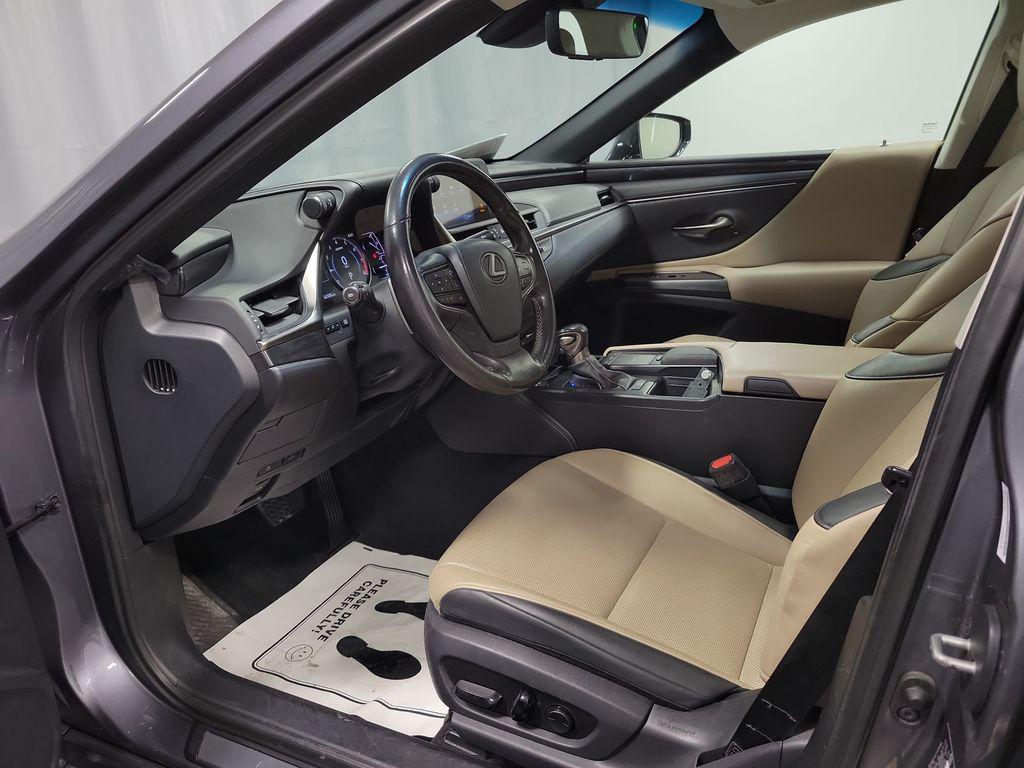 used 2019 Lexus ES 350 car, priced at $23,500