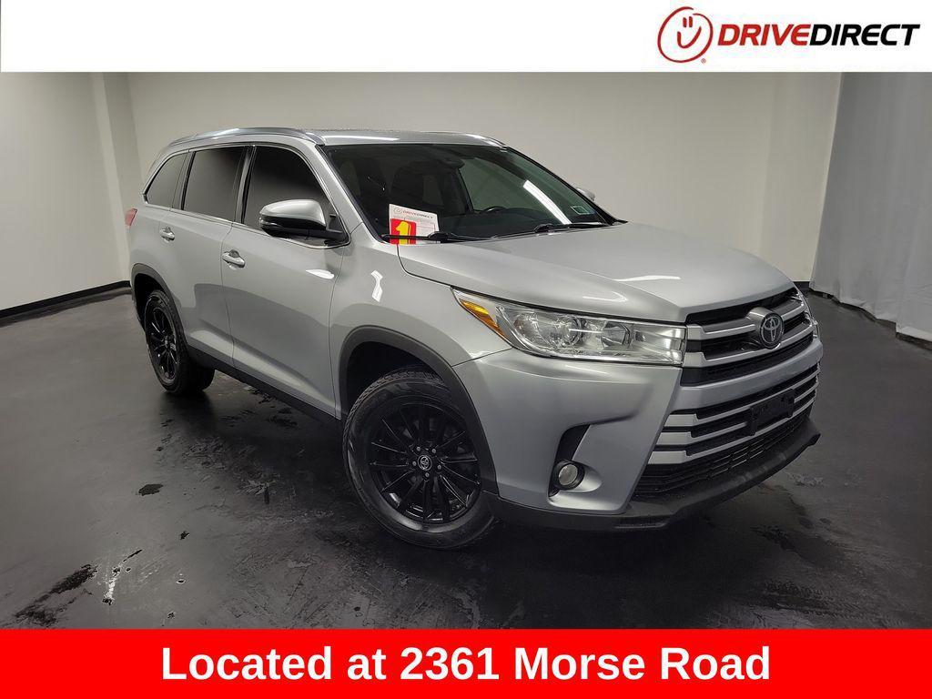 used 2019 Toyota Highlander car, priced at $17,500