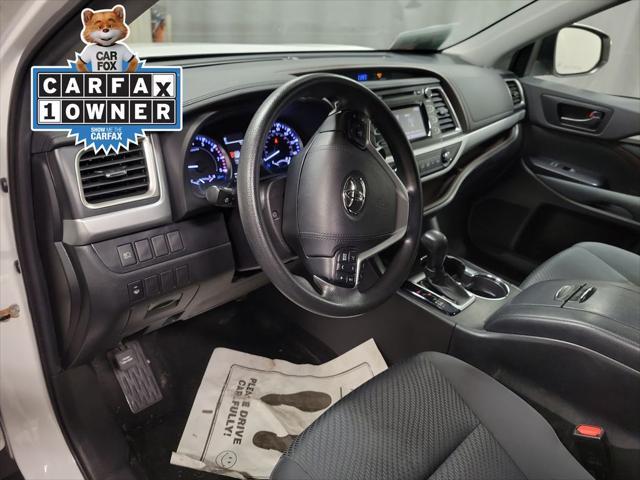 used 2019 Toyota Highlander car, priced at $13,995