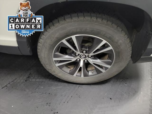 used 2019 Toyota Highlander car, priced at $13,995