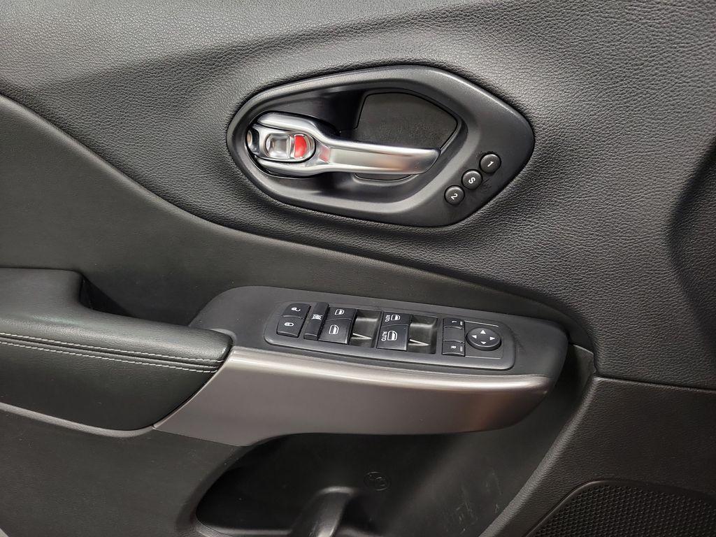 used 2019 Jeep Cherokee car, priced at $15,500