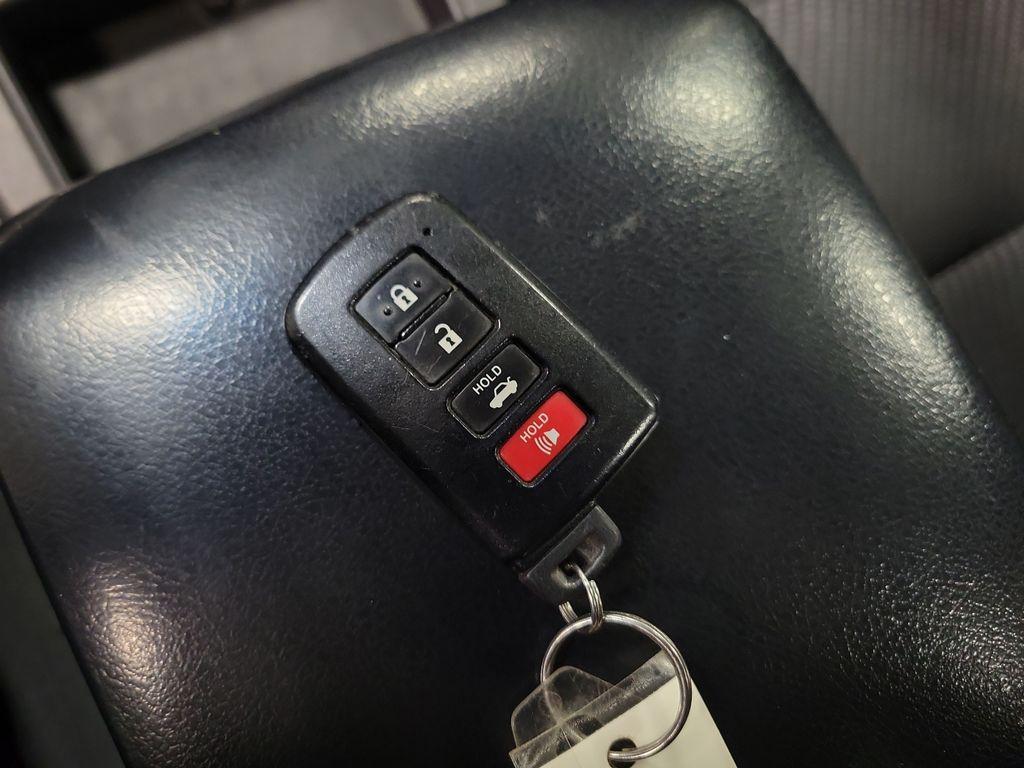 used 2016 Toyota Camry Hybrid car, priced at $14,995