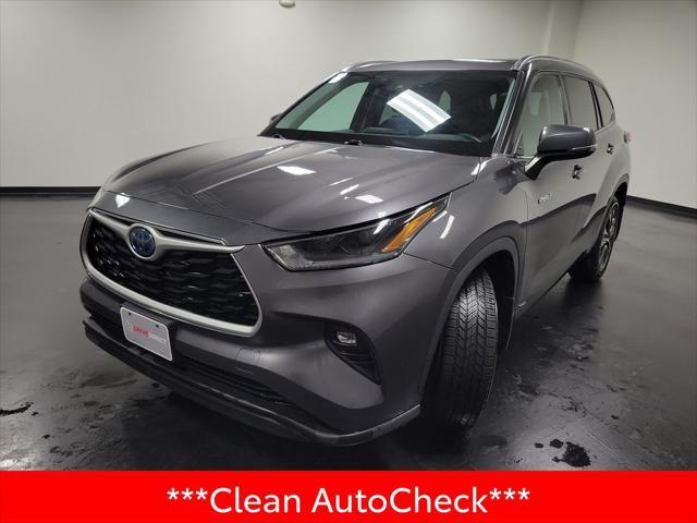 used 2021 Toyota Highlander Hybrid car, priced at $34,995