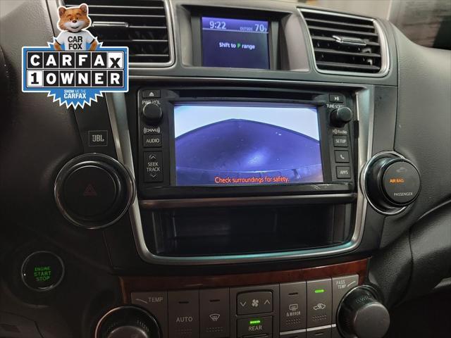 used 2013 Toyota Highlander car, priced at $9,995