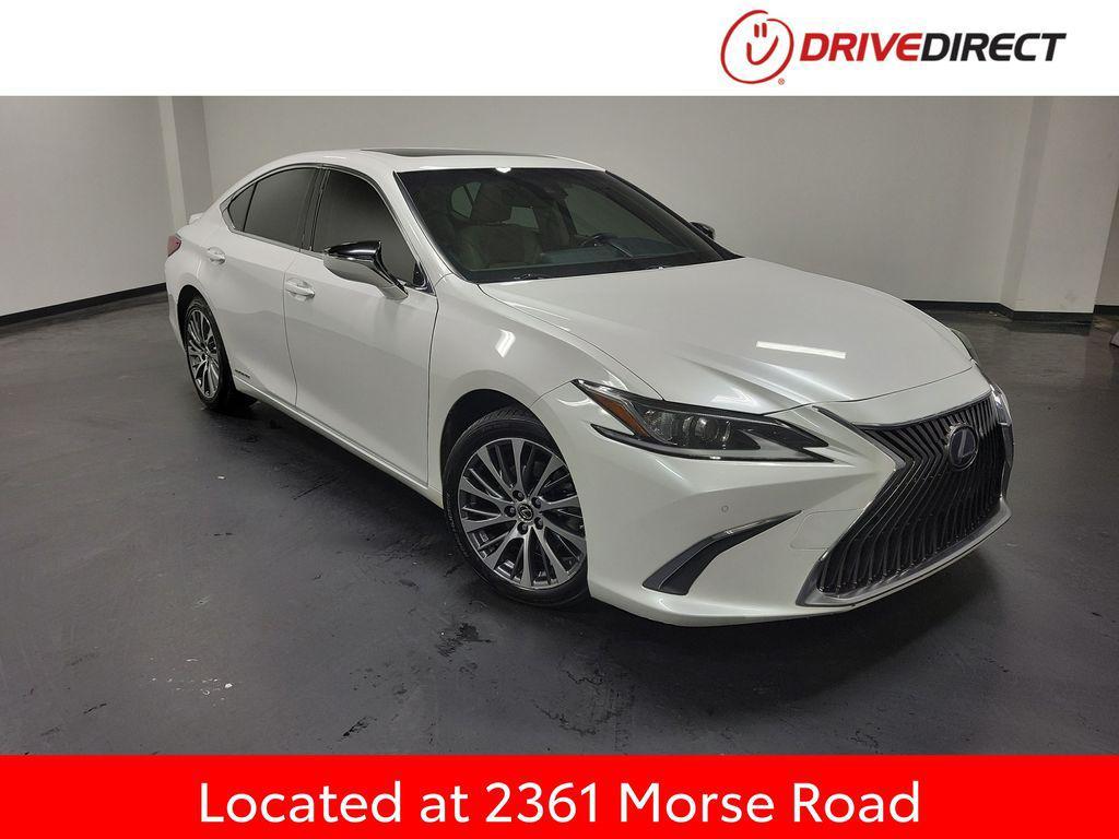 used 2019 Lexus ES 300h car, priced at $19,995