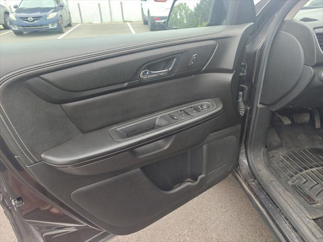 used 2016 Chevrolet Traverse car, priced at $12,995