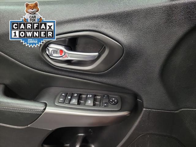 used 2020 Jeep Cherokee car, priced at $12,995