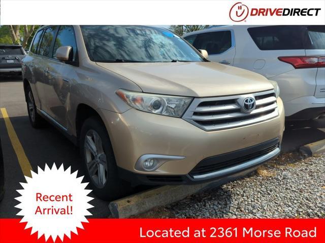 used 2013 Toyota Highlander car, priced at $12,995