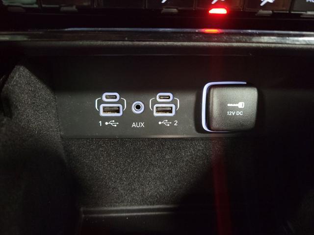 used 2022 Jeep Grand Cherokee car, priced at $27,995