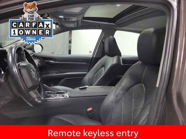 used 2019 Toyota Camry Hybrid car, priced at $19,995