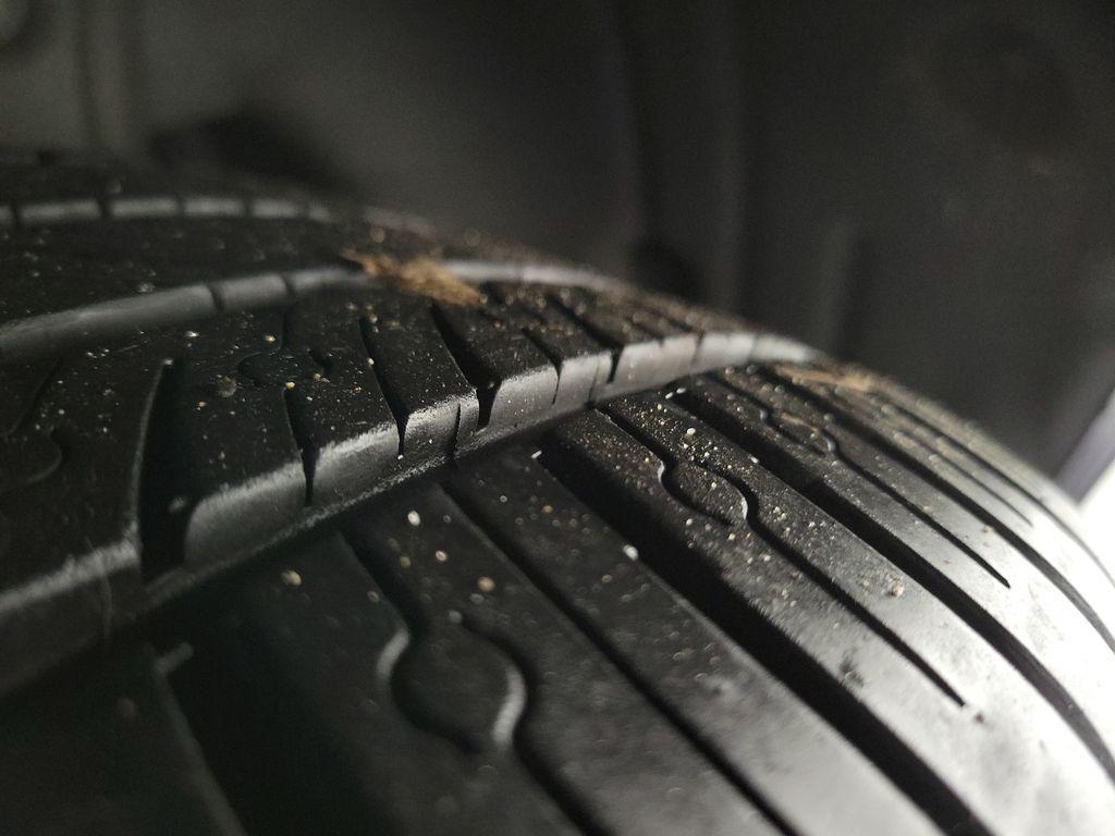 used 2024 Acura MDX car, priced at $45,995