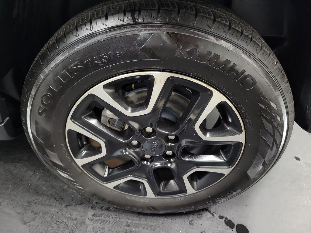 used 2020 Jeep Compass car, priced at $15,995