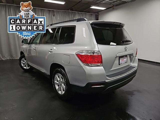 used 2013 Toyota Highlander car, priced at $11,995