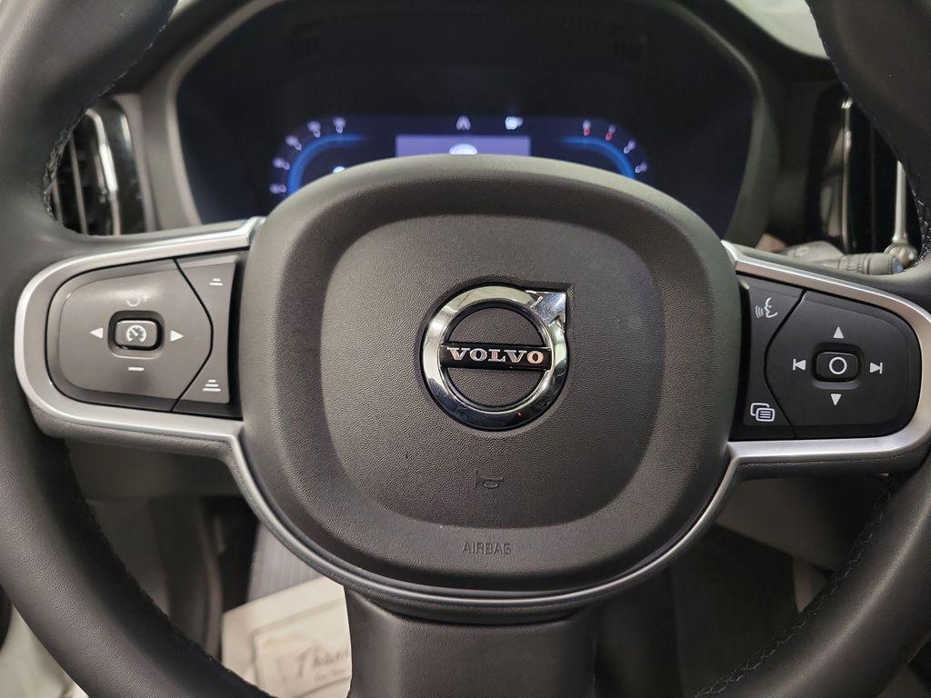 used 2022 Volvo XC60 car, priced at $20,994