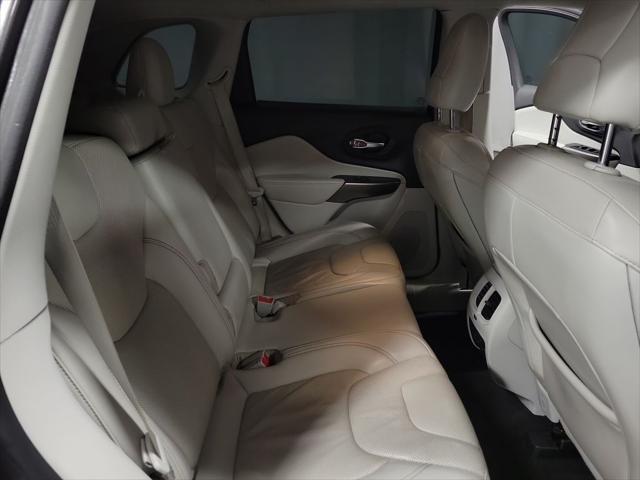 used 2020 Jeep Cherokee car, priced at $11,995