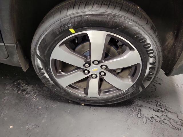 used 2021 Chevrolet Traverse car, priced at $20,995