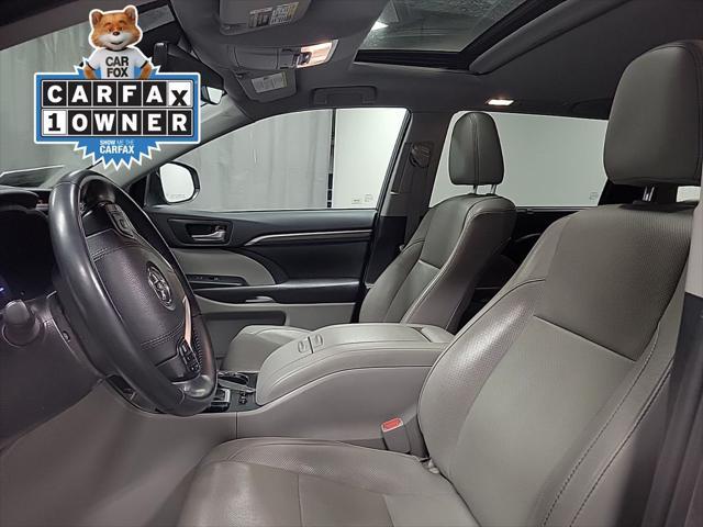 used 2019 Toyota Highlander car, priced at $23,995