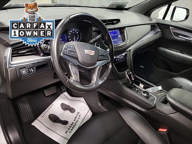 used 2022 Cadillac XT5 car, priced at $23,500